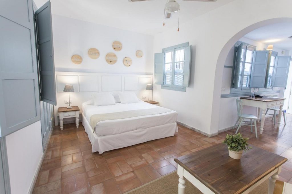 Apartamentos Suites Santa Cruz Sevilla
