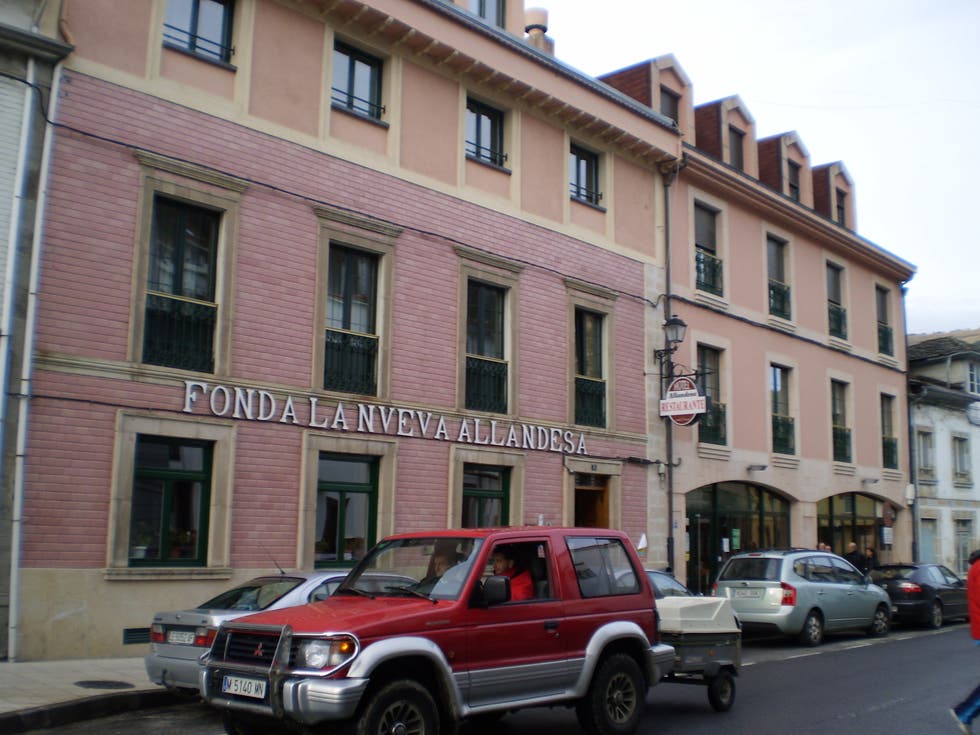 Hotel Nueva Allandesa Pola de Allande Asturias